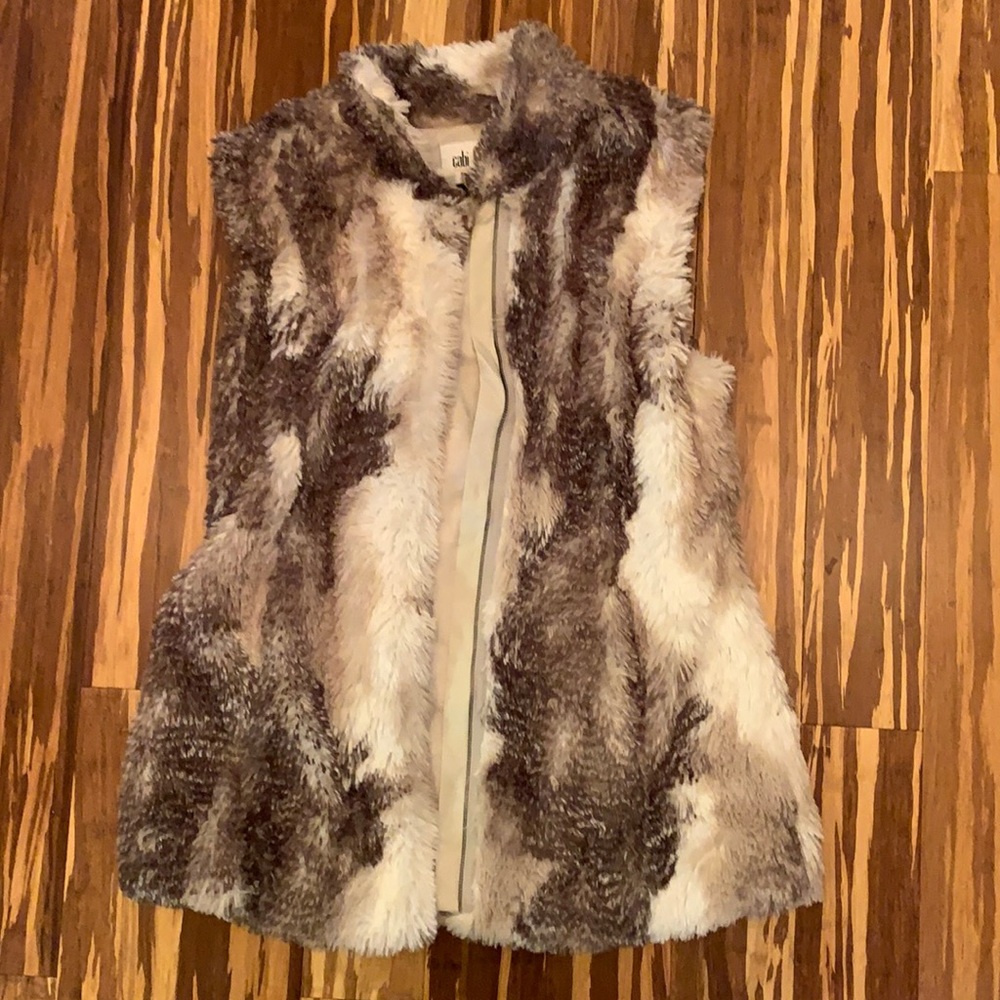 Cabi Aspen vest, size small, EUC